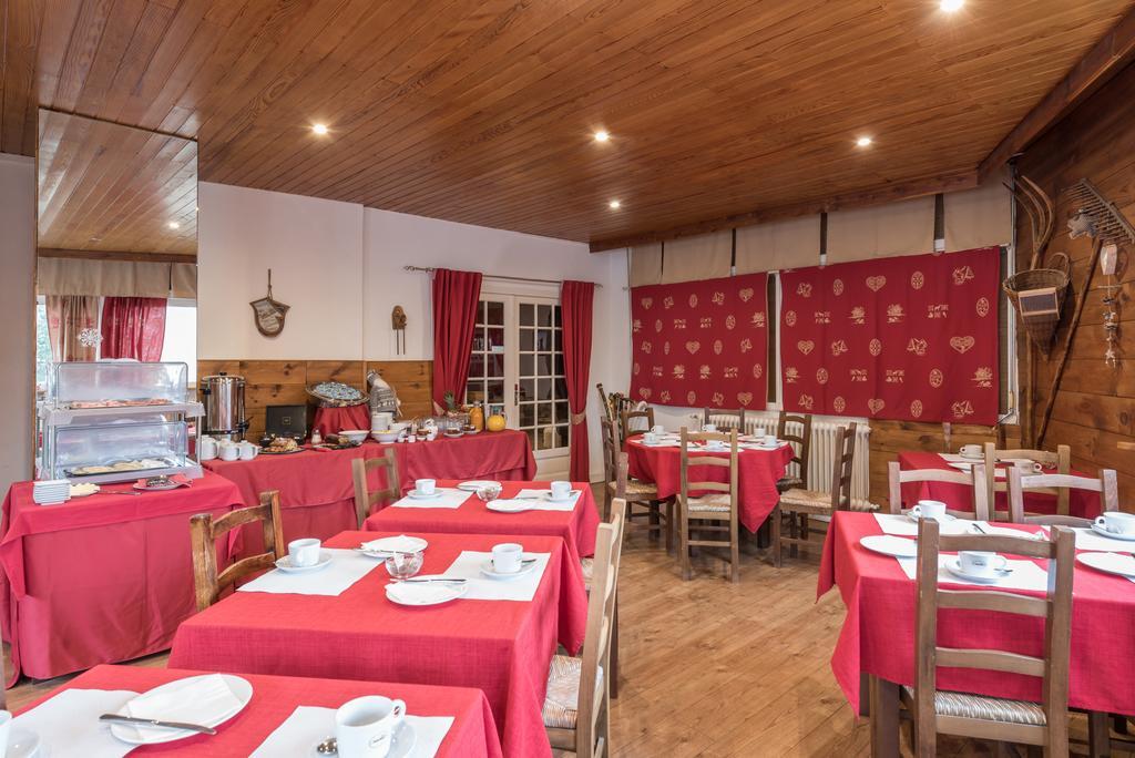 Hotel L'Ecureuil Орон Екстер'єр фото