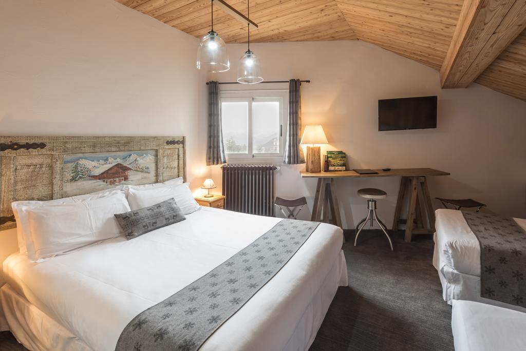 Hotel L'Ecureuil Орон Екстер'єр фото