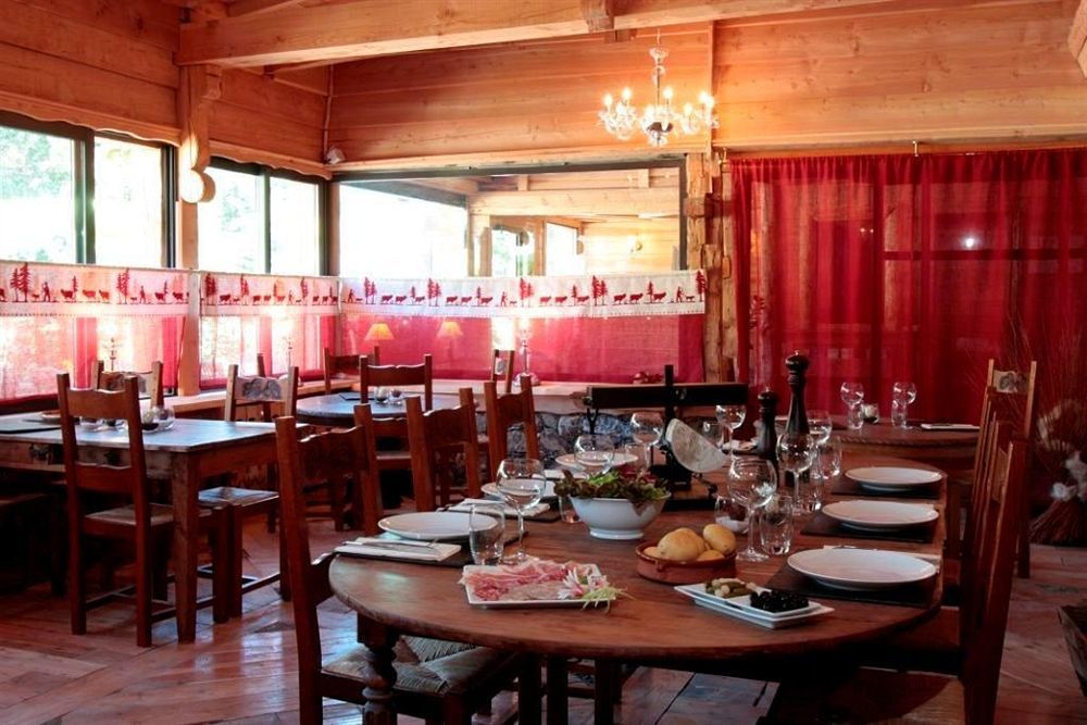 Hotel L'Ecureuil Орон Екстер'єр фото